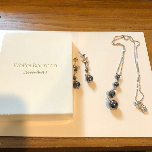 Necklace and earrings set - Picture 9 of 9